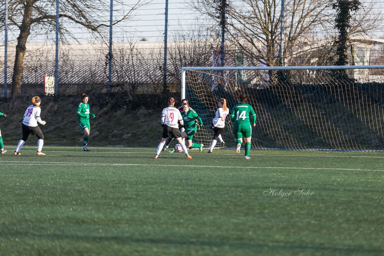 Bild 115 - Frauen SG Holstein Sued - SV Gruenweiss-Siebenbaeumen : Ergebnis: 0:2